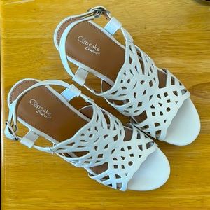 Cupcake girls wedge sandals. Used in excellent condition size 2.